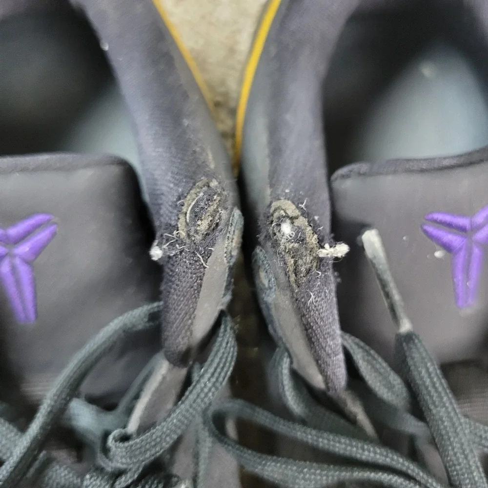 Nike Kobe 8 VIII Protro Lakers Away Size 6Y Black Athletic‎ Basketball Shoes